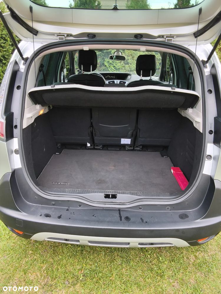 Renault Scenic - 10
