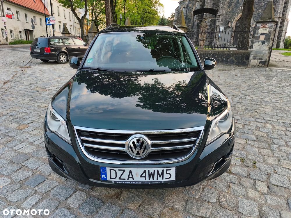 Volkswagen Tiguan - 8