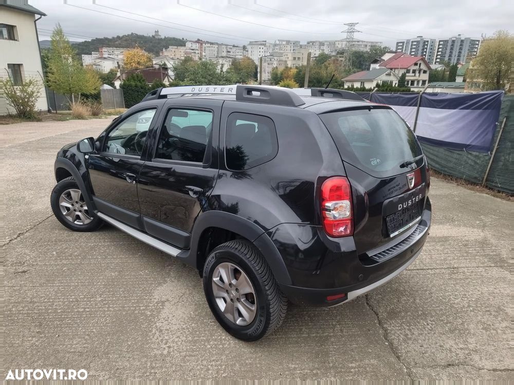 Dacia Duster 2015 photo 2