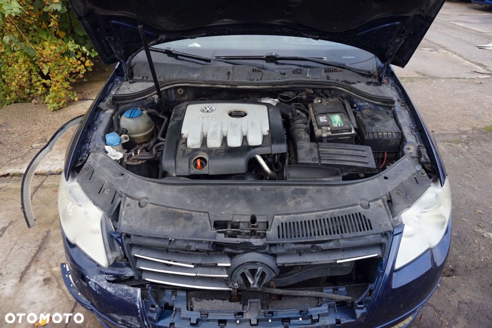 VOLKSWAGEN PASSAT B6 KOMBI 2007 LD5Q 2.0 TDI BKP 140KM KDN GRANATOWY na części - 9