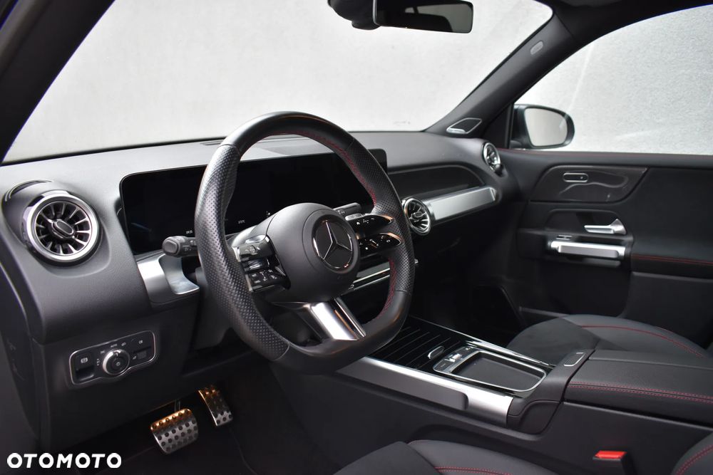 Mercedes-Benz GLB 200 d 4-Matic AMG Line 8G-DCT - 8