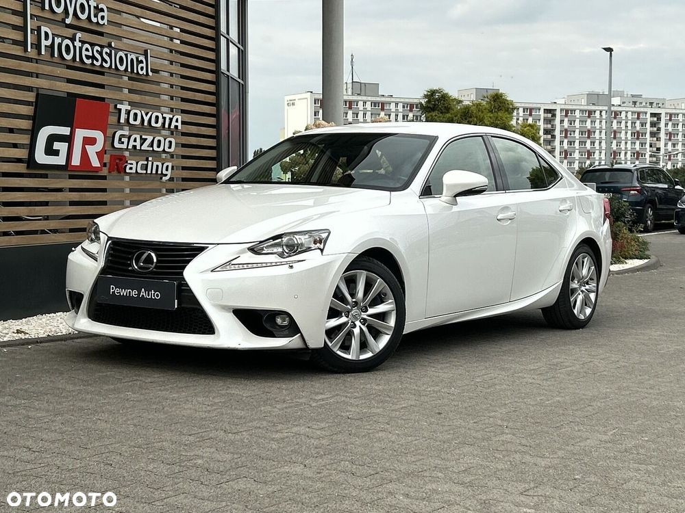 Lexus IS 200t Elite - 1