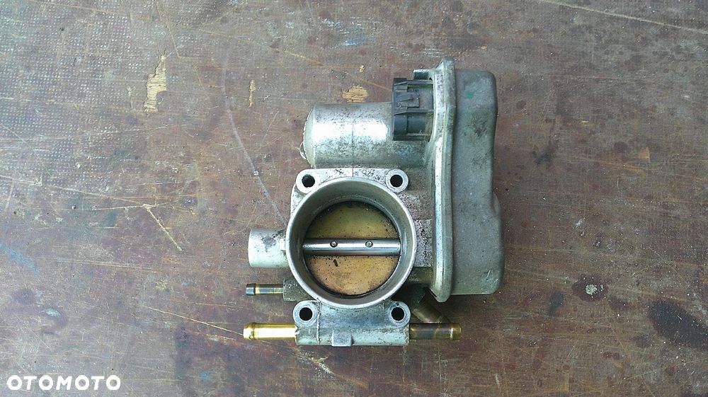 OPEL VECTRA C LIFT 1.6 16V PRZEPUSTNICA 25177983 - 1