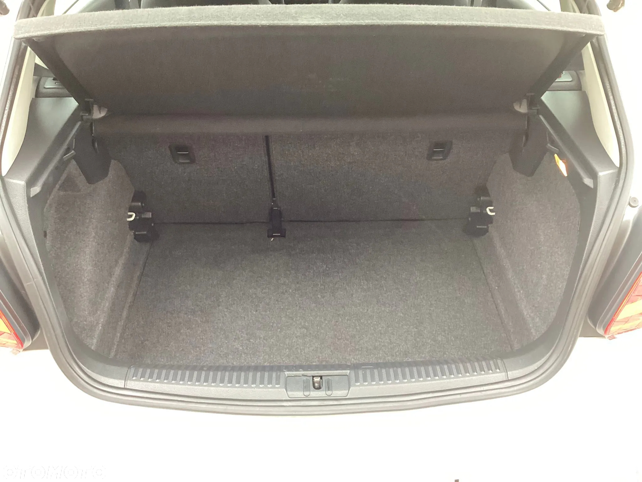 Volkswagen Polo 1.0 TSI Comfortline - 20