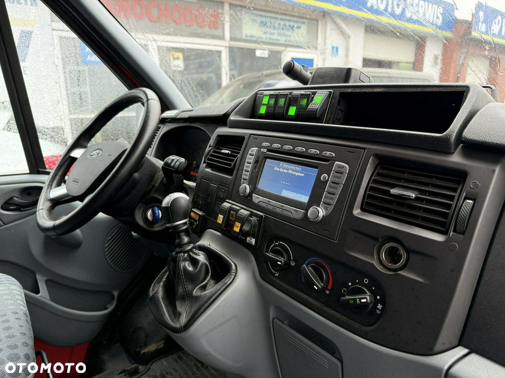 Ford Transit - 3