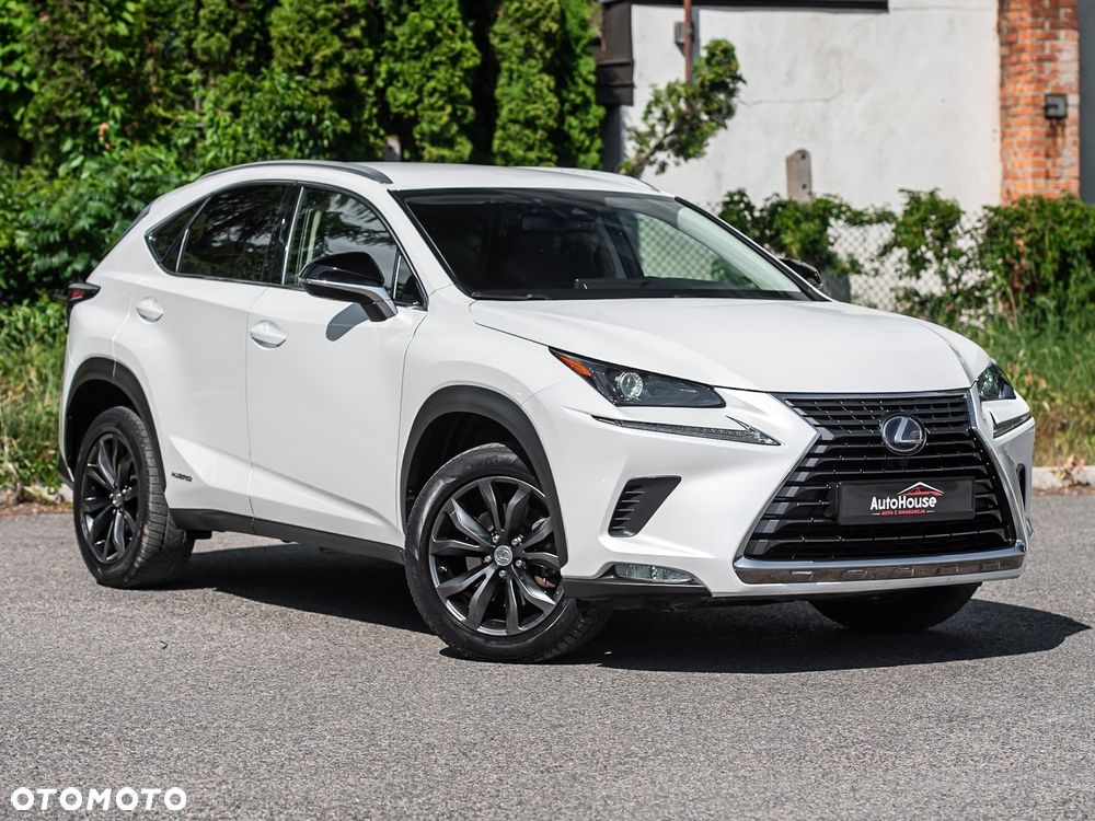 Lexus NX 300h Executive-Line - 1