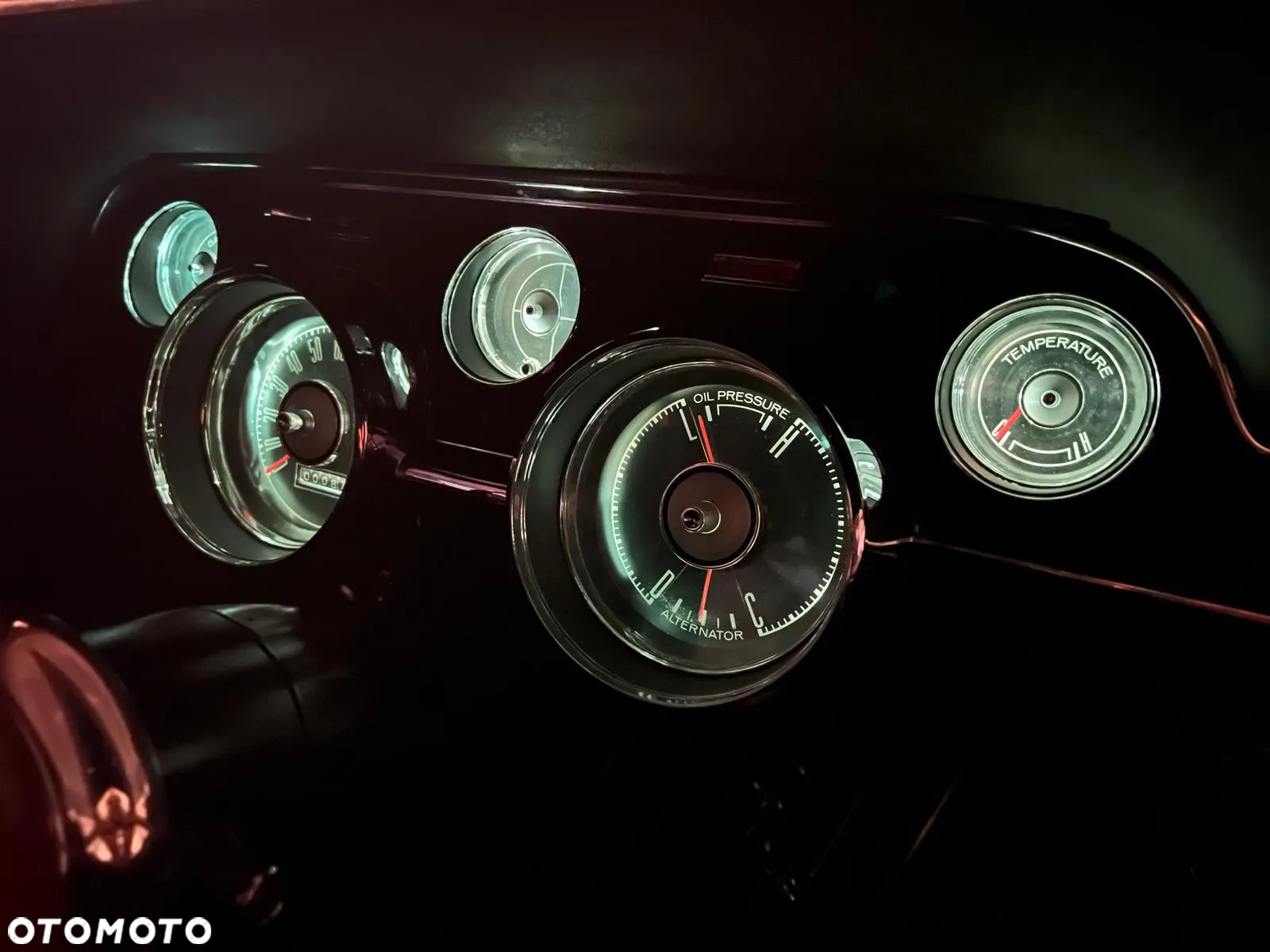 Ford Mustang - 25