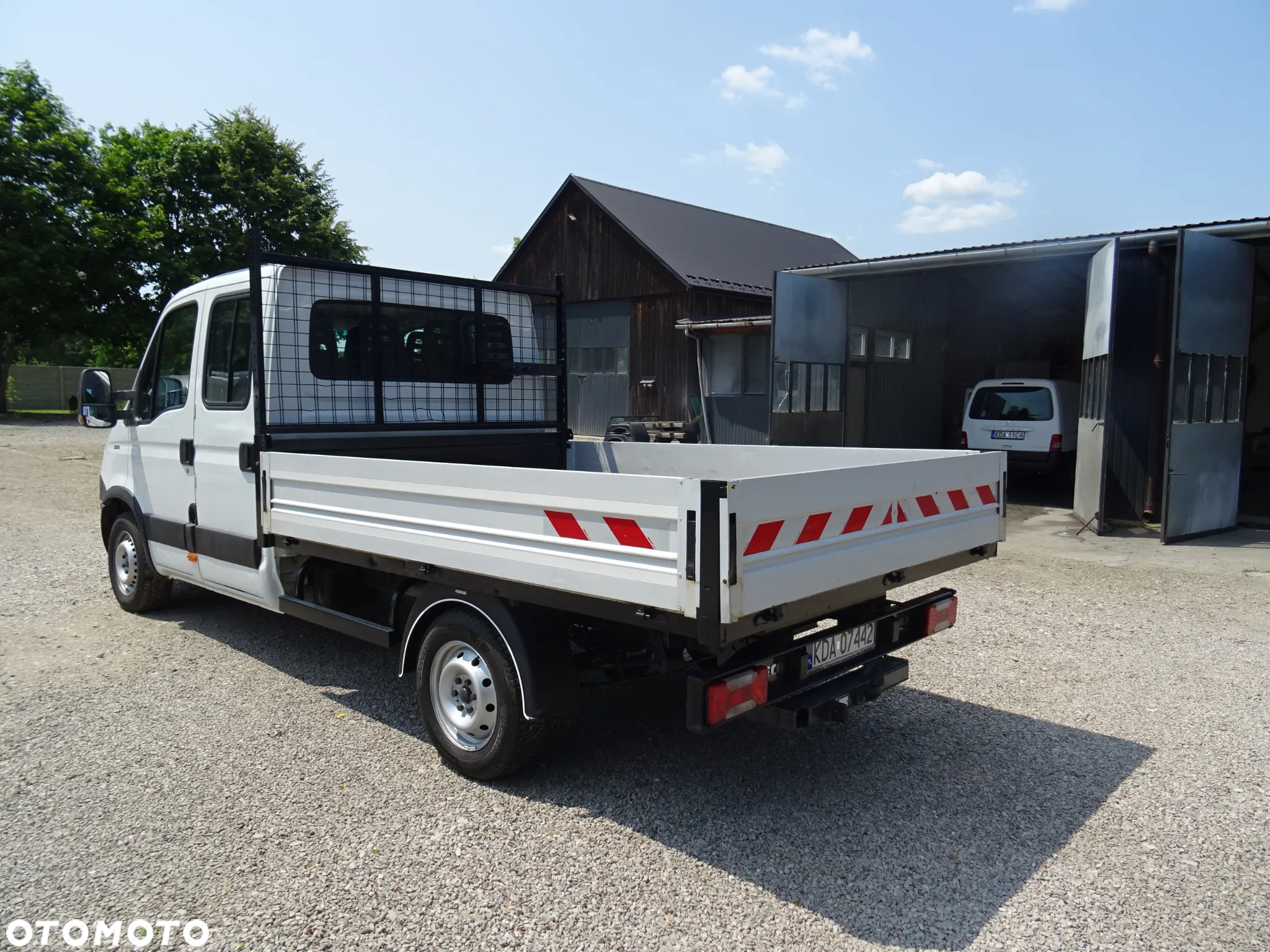 Iveco 35s13 Doka Skrzynia 124tys km Oryginał Hak - 3
