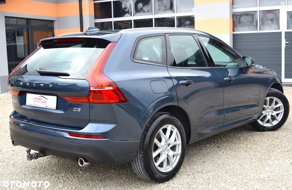 Volvo XC 60 D3 Momentum Pro - 12