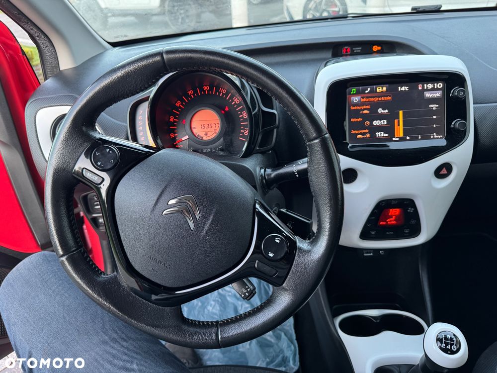 Citroën C1 ver-1-2-puretech-be-chic-s-s - 8