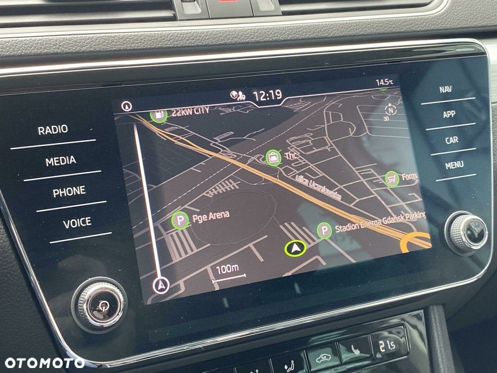 Skoda Superb 1.5 TSI Ambition DSG - 27