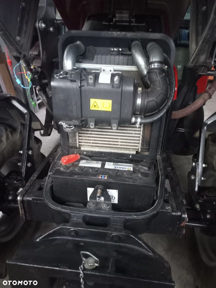 Case IH FARMALL 75A - 9