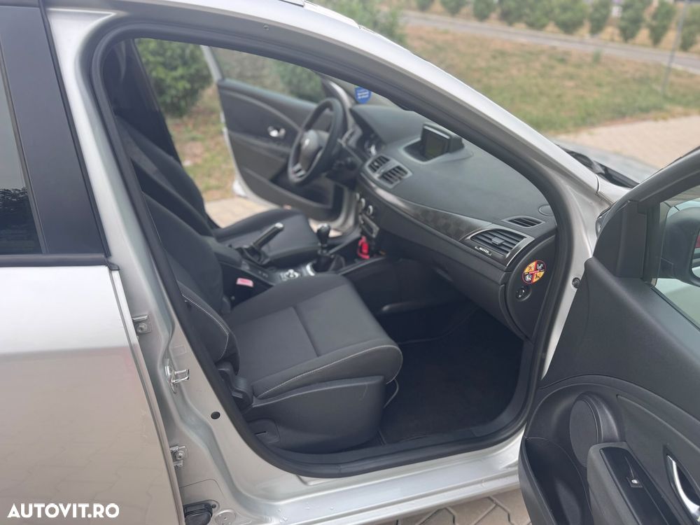 Renault Megane dCi 110 FAP LIMITED - 10