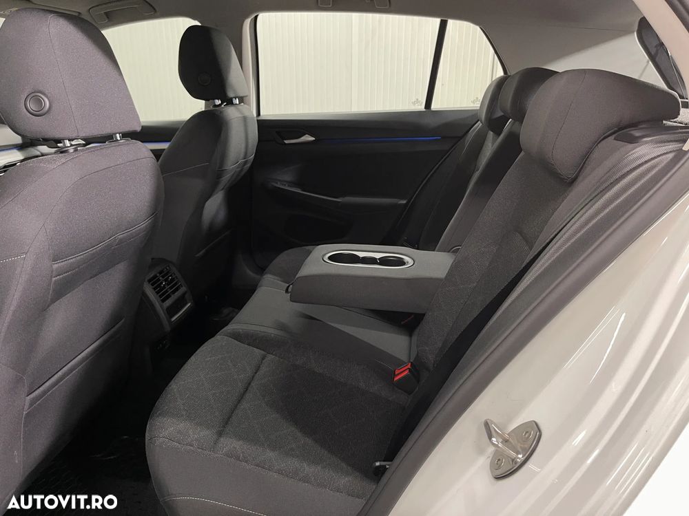 Volkswagen Golf 1.0 TSI Life - 12