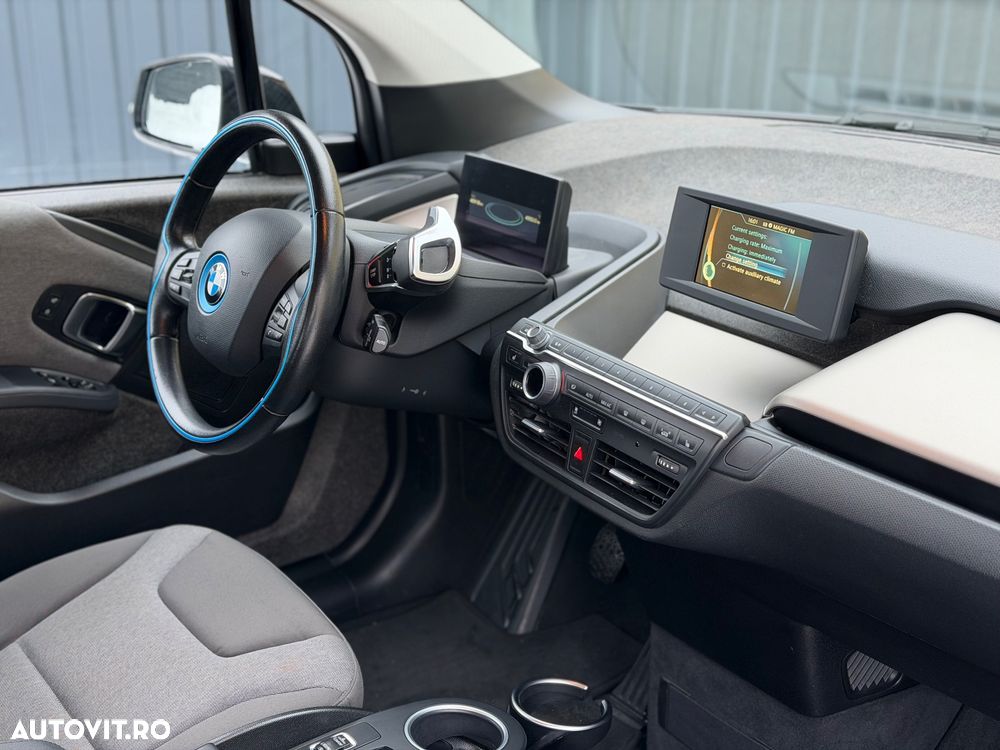 BMW i3 - 7