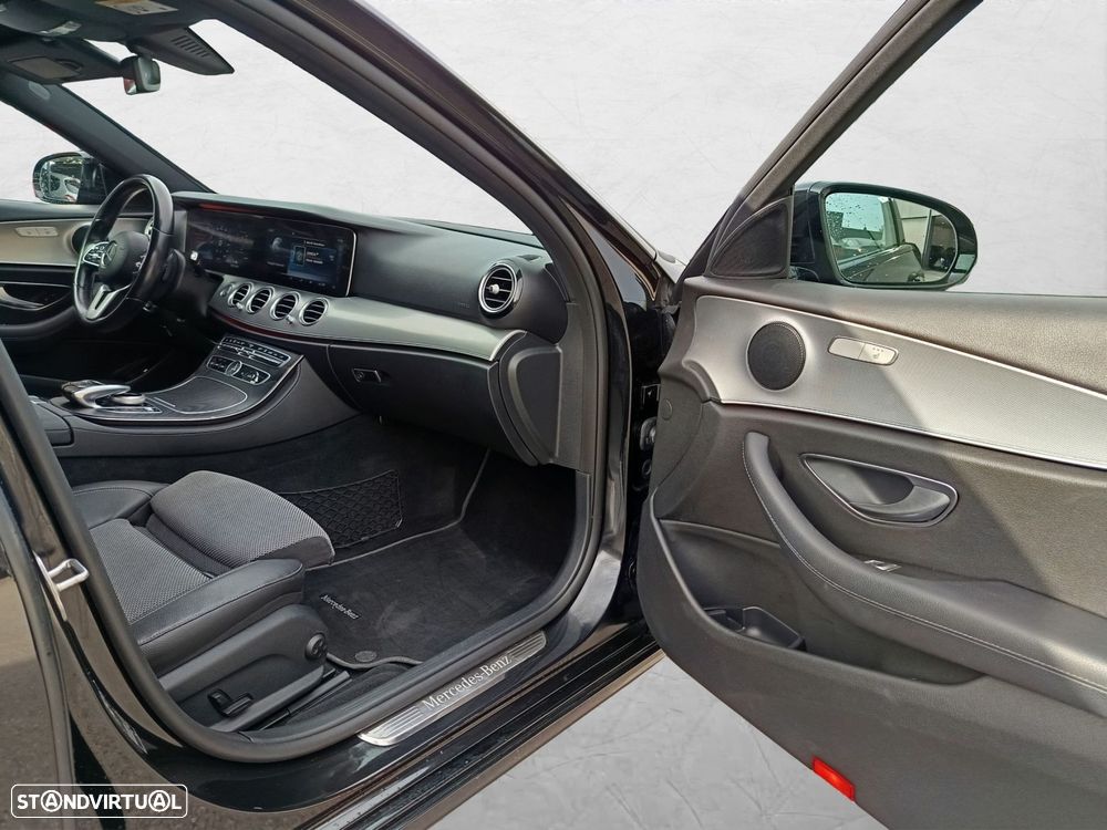 Volvo XC 90 2.0 T8 PHEV Momentum Plus AWD - 26