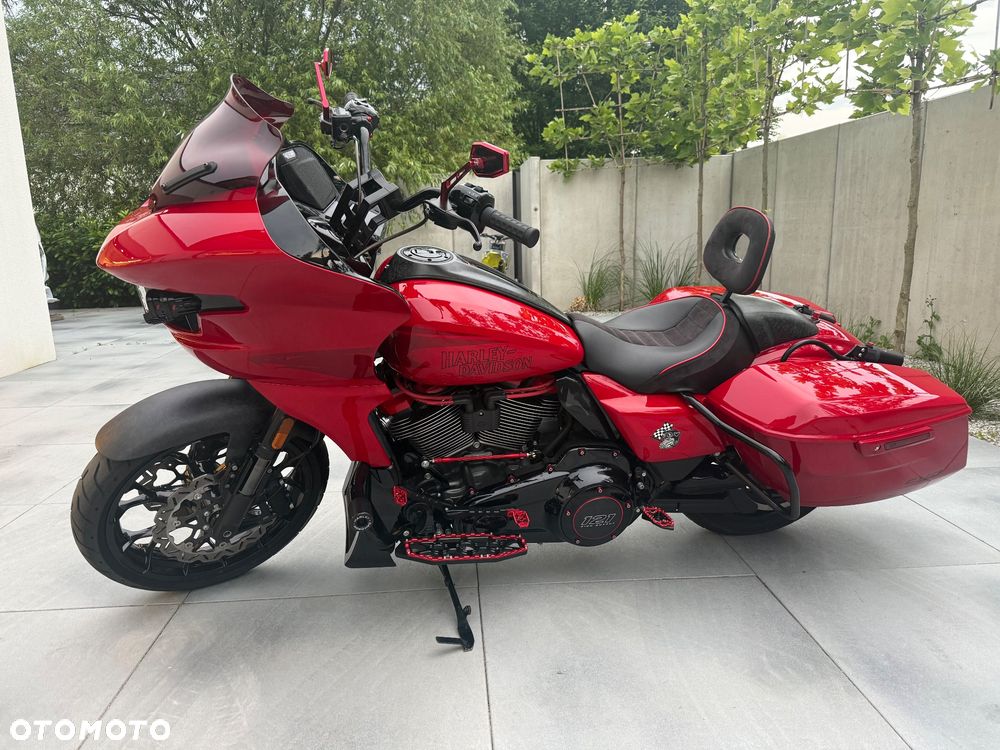 Harley-Davidson Touring Road Glide - 6
