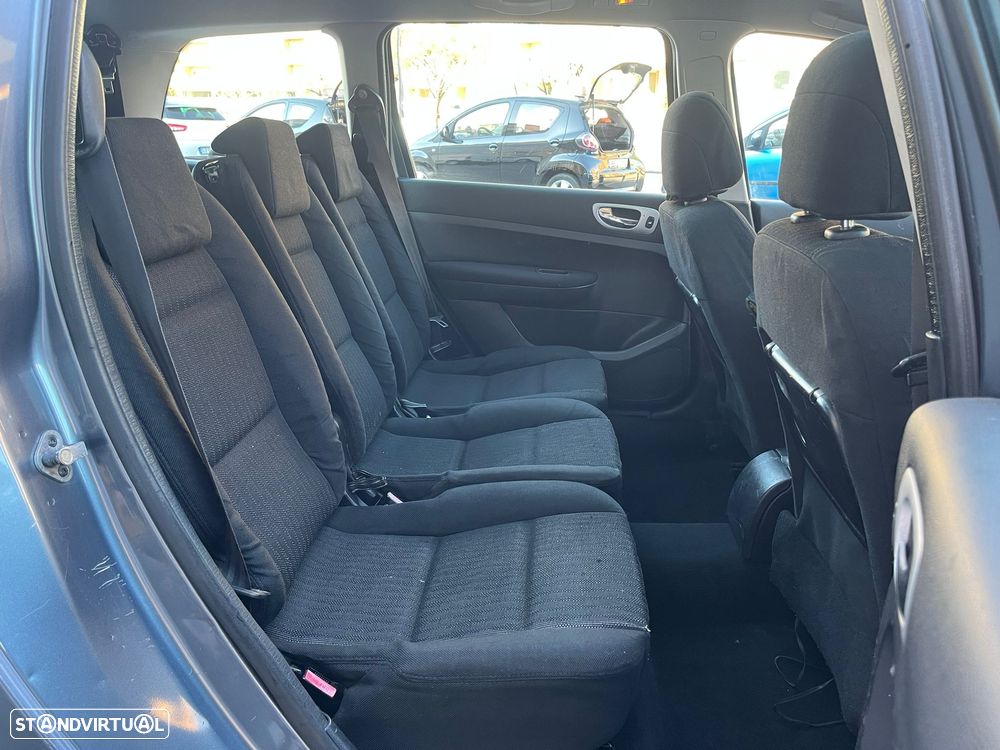 Peugeot 307 SW 1.6 HDi FAP Sport - 12