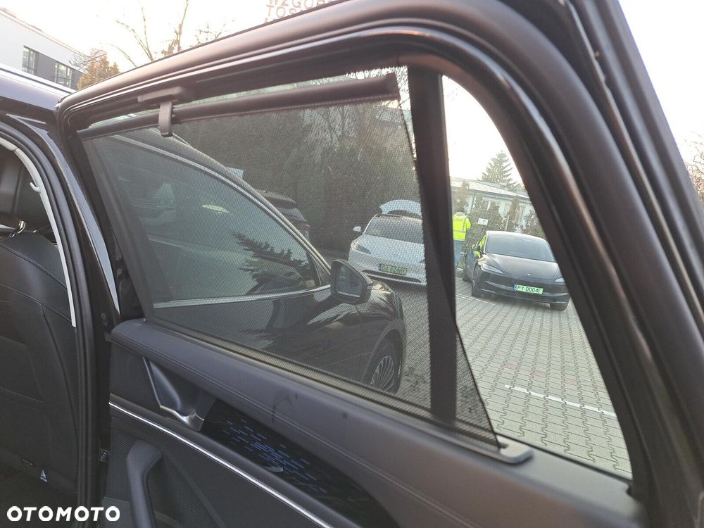 Volkswagen Passat - 21