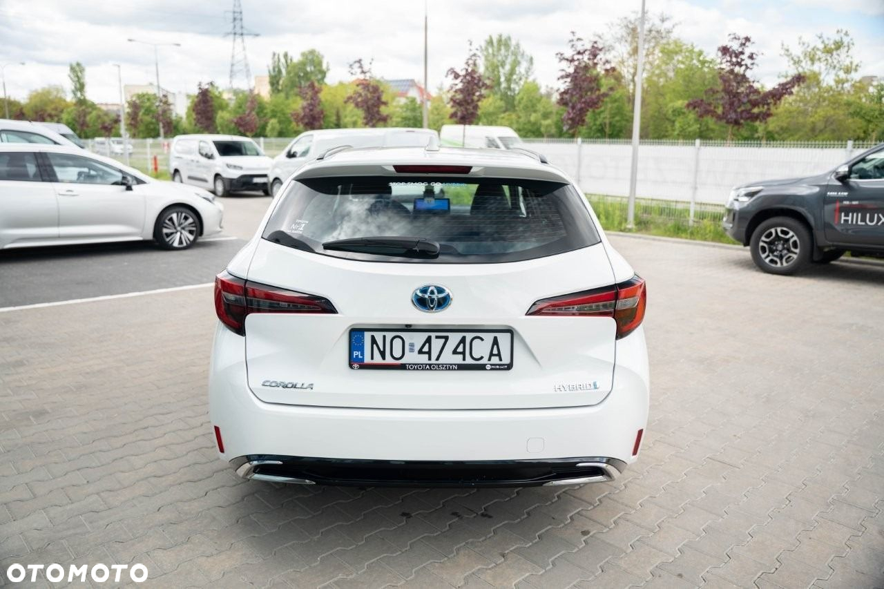 Toyota Corolla - 12