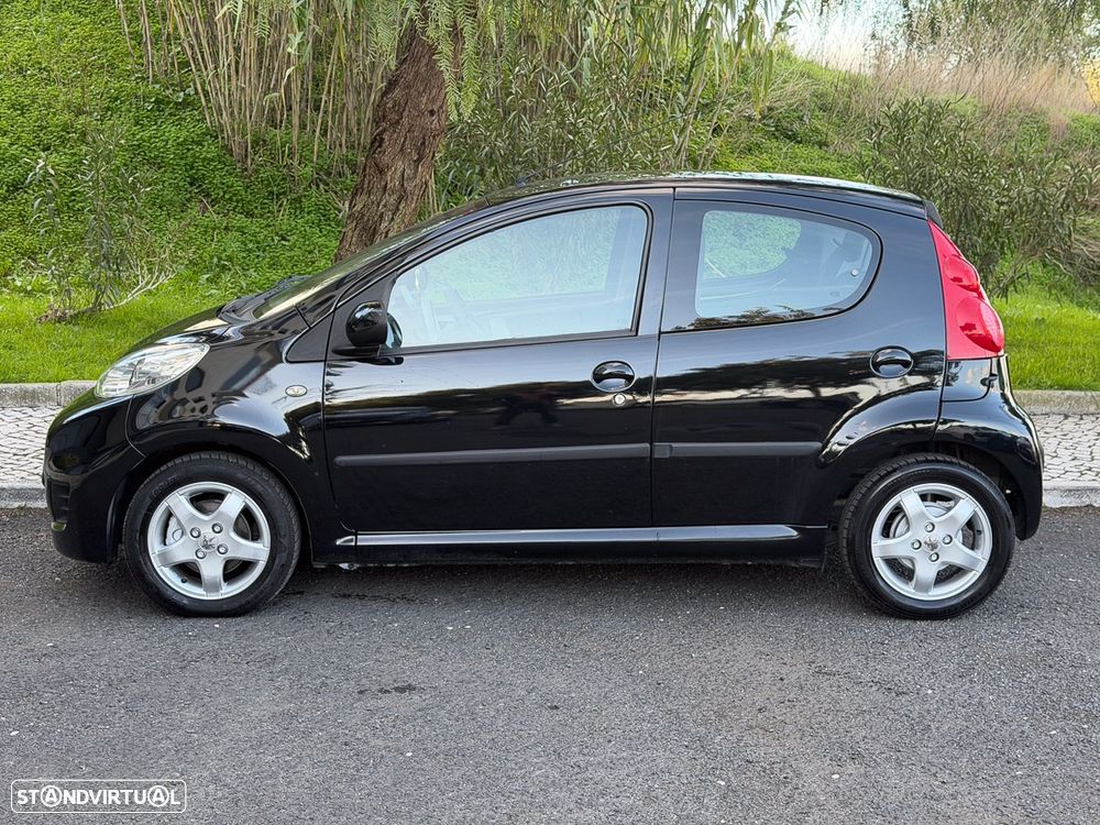 Peugeot 107 1.0 Trendy E4 - 11