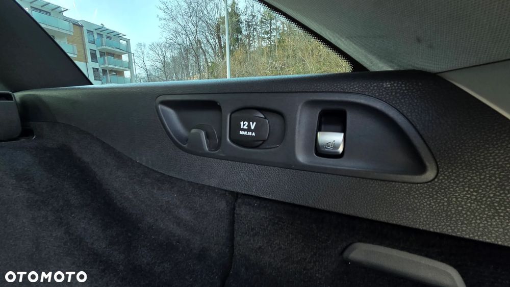 Mercedes-Benz Klasa E 350 d 4Matic 9G-TRONIC - 28