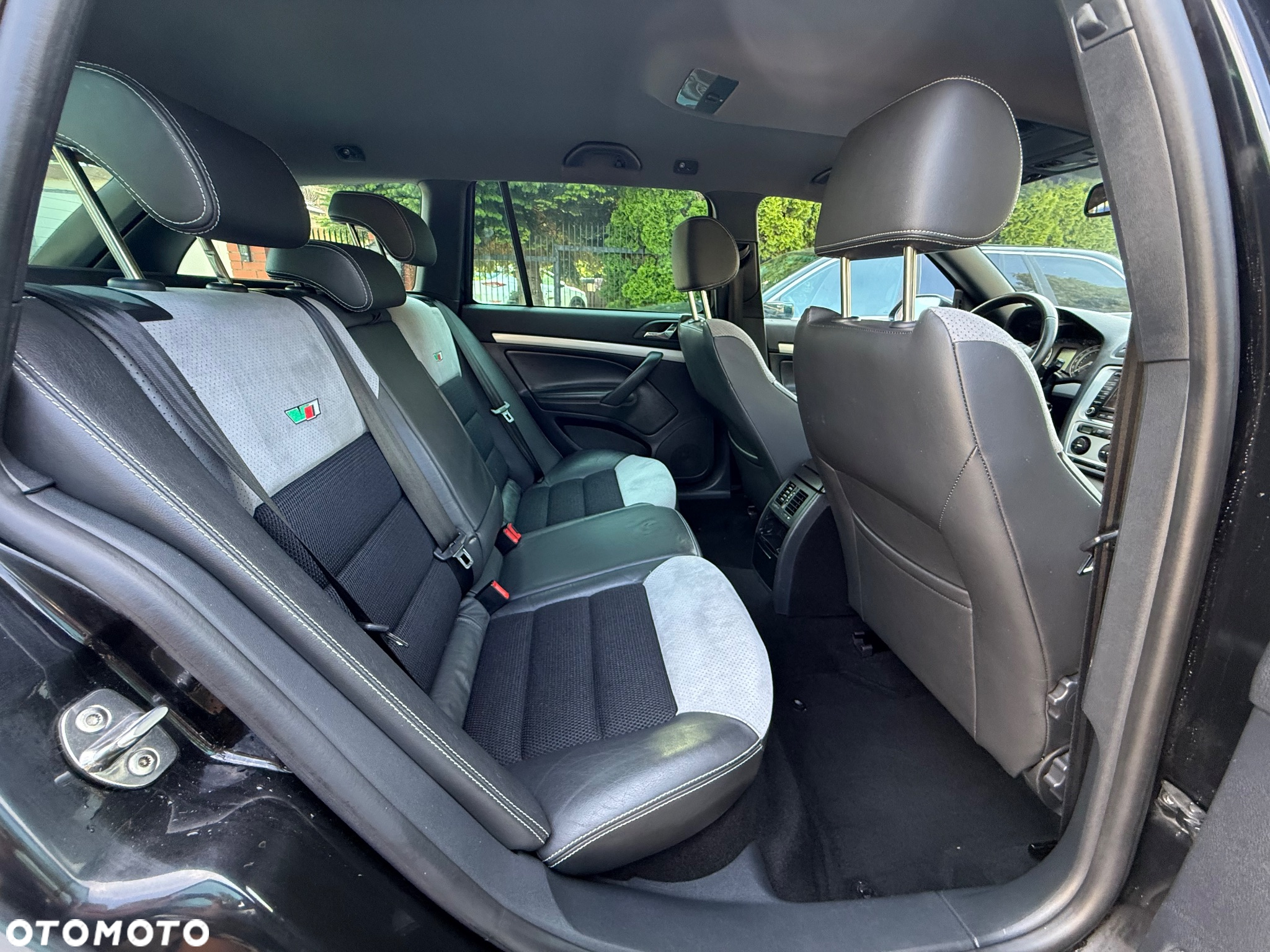 Skoda Octavia 2.0 TFSI RS - 27