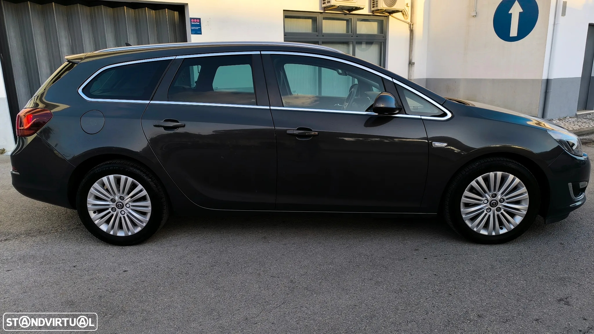 Opel Astra Sports Tourer 1.7 CDTi Cosmo S/S - 47