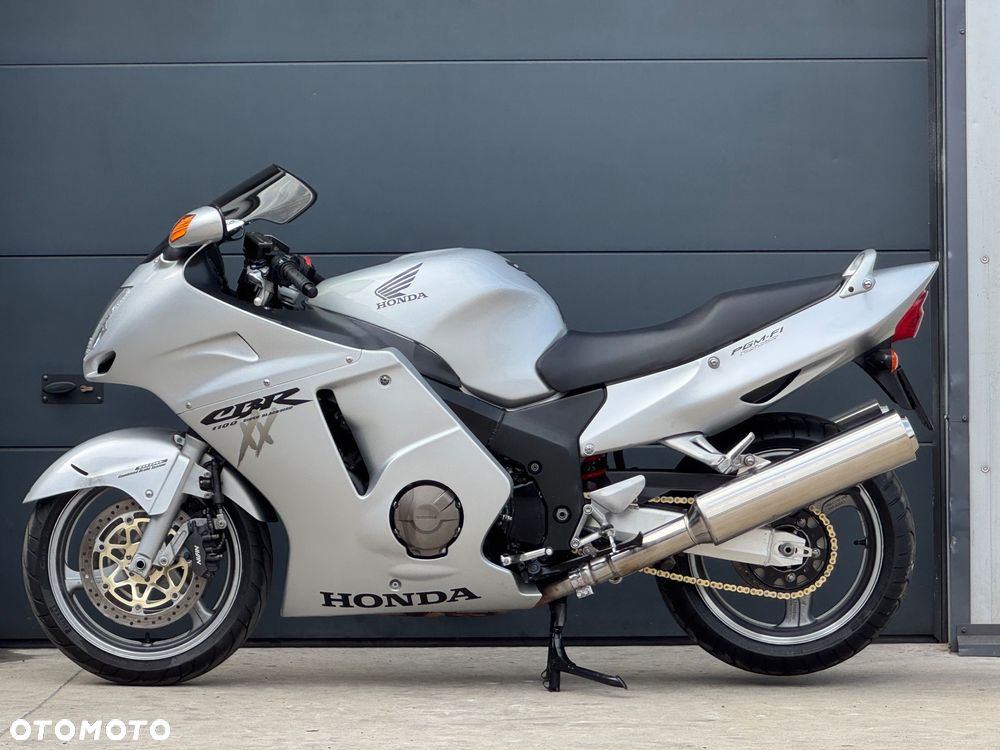 Honda CBR - 32