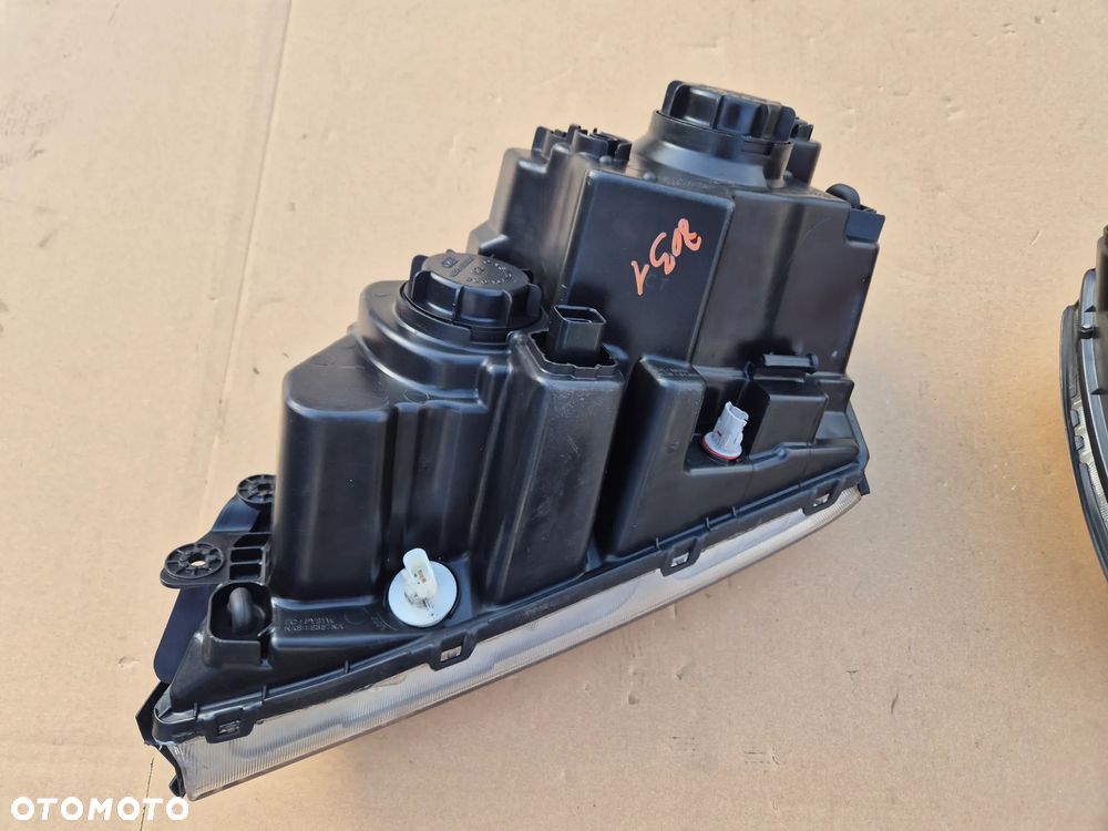 KIA Sorento I komplet lamp.Reflektory.2002-2007 - 17