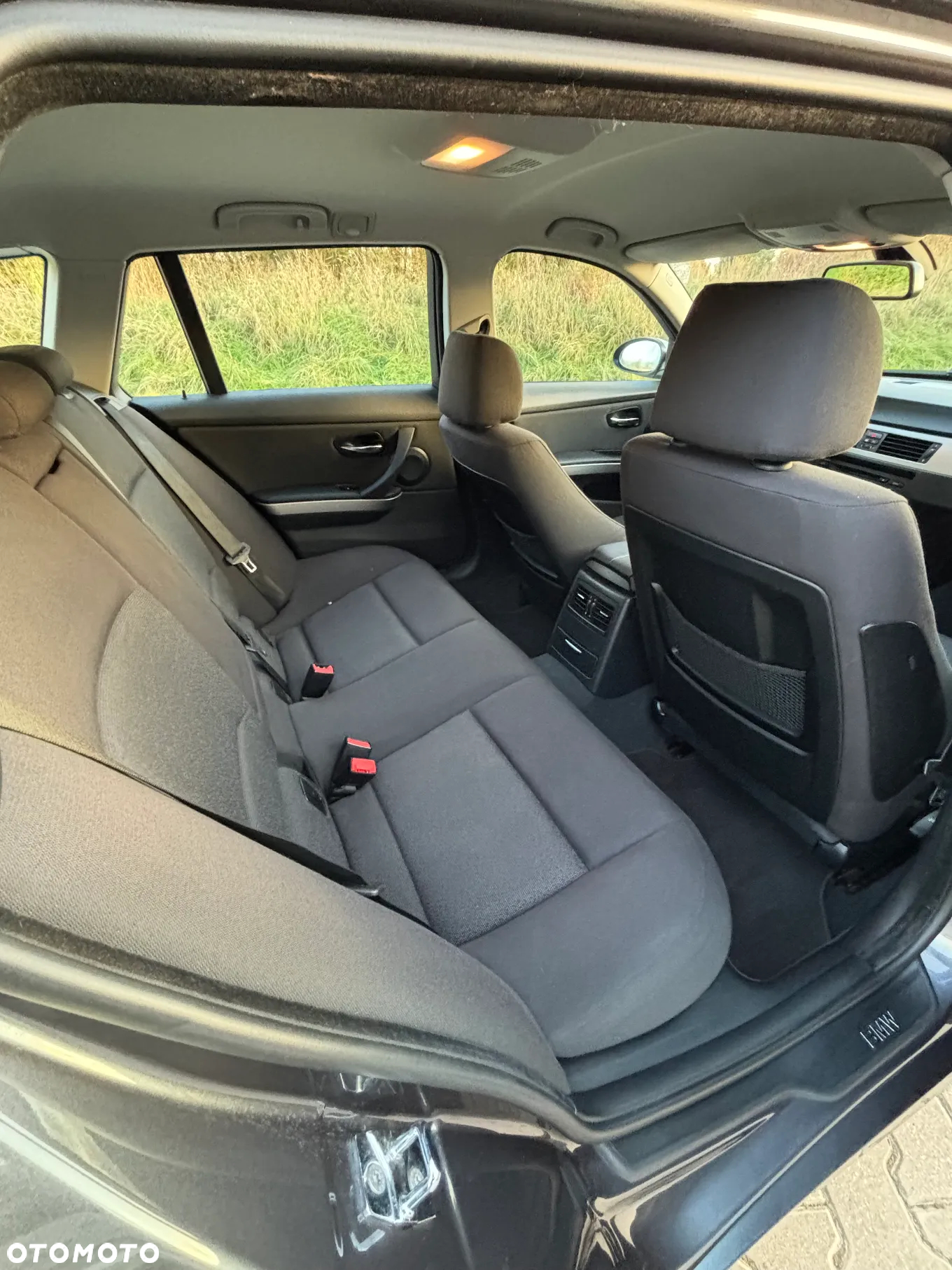 BMW Seria 3 318d - 13