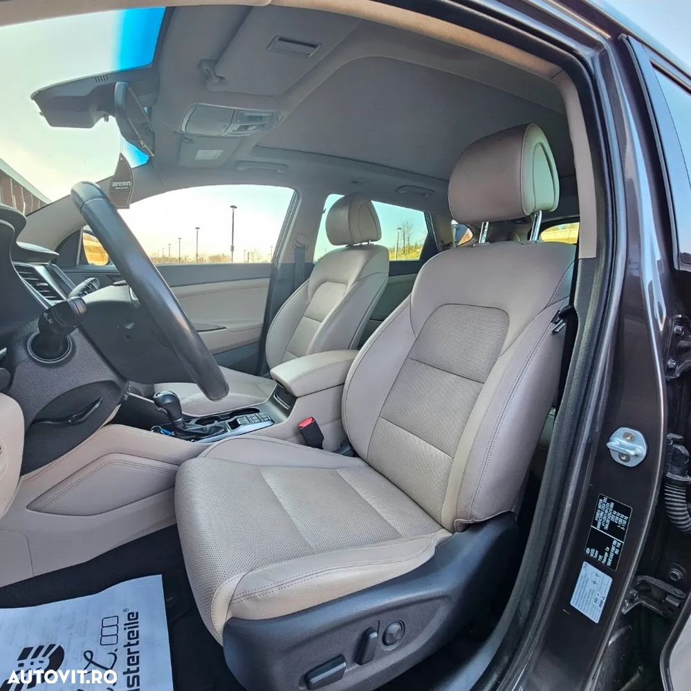 Hyundai Tucson 2.0 CRDI 4WD Automatik Premium - 11