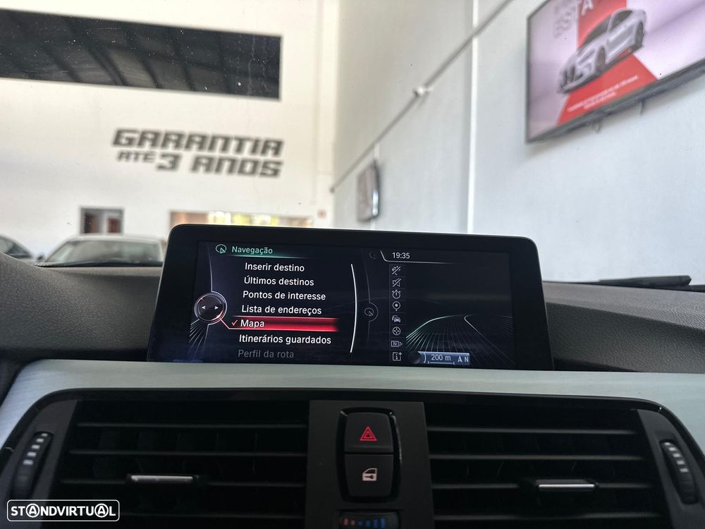 BMW 320 d Pack M - 25