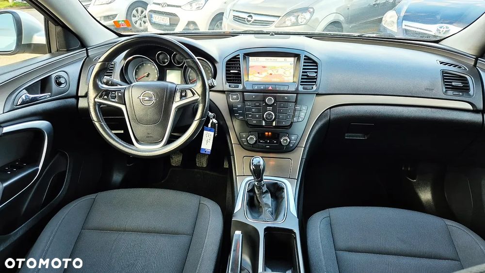 Opel Insignia 1.4 T Cosmo S&S - 32