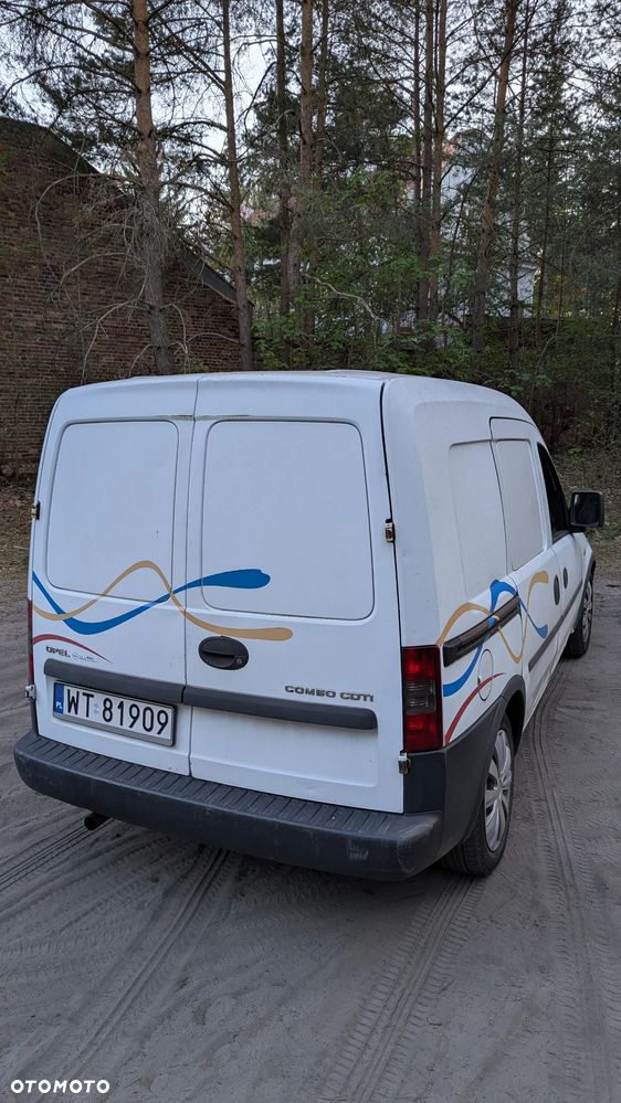 Opel Combo - 8