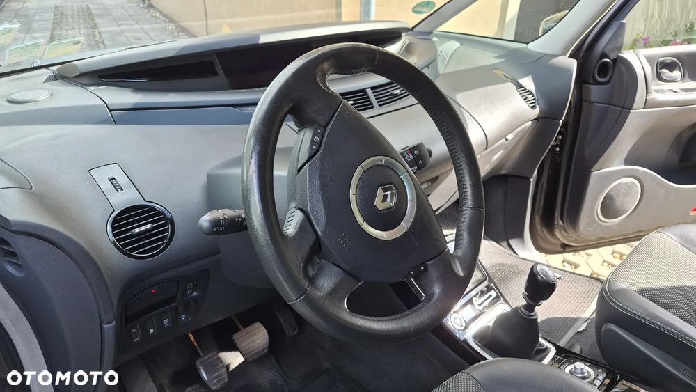 Renault Espace 2.0 dCi Privilege - 19