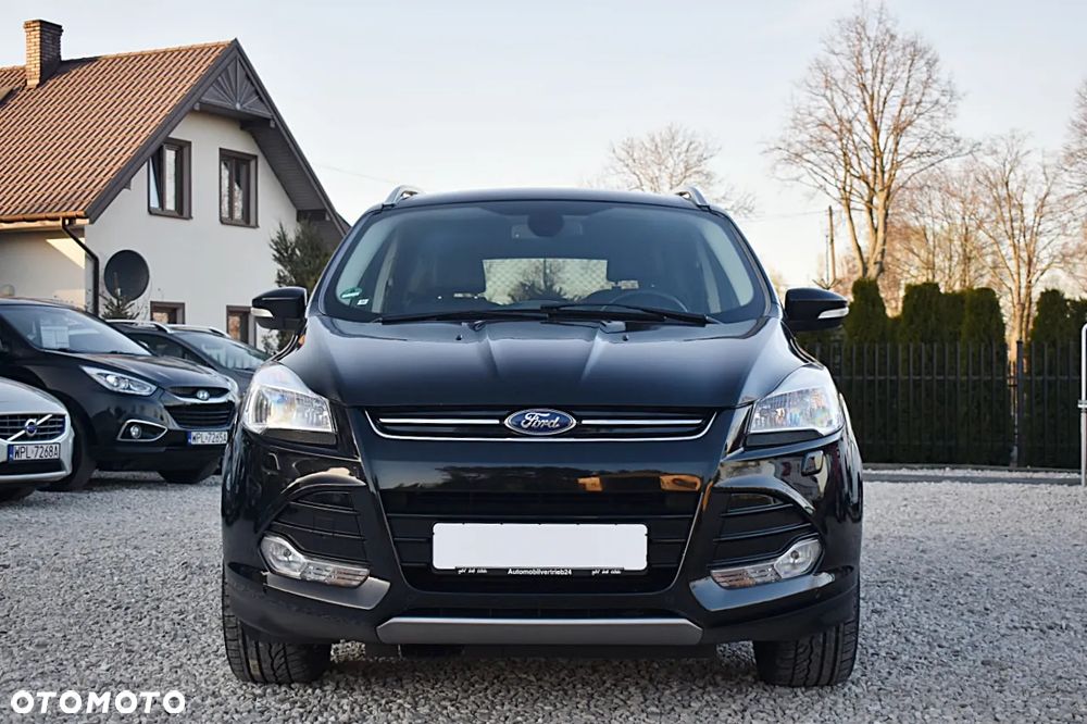 Ford Kuga 2.0 TDCi 2x4 Titanium - 3