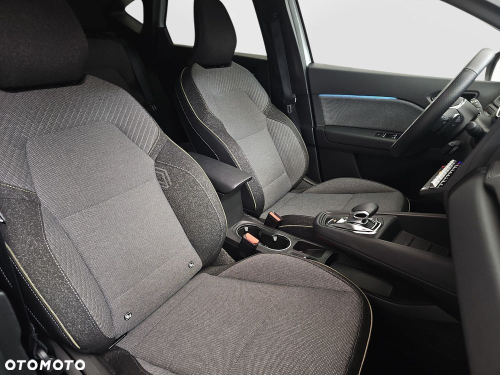 Renault Captur 1.3 TCe mHEV Techno EDC - 32