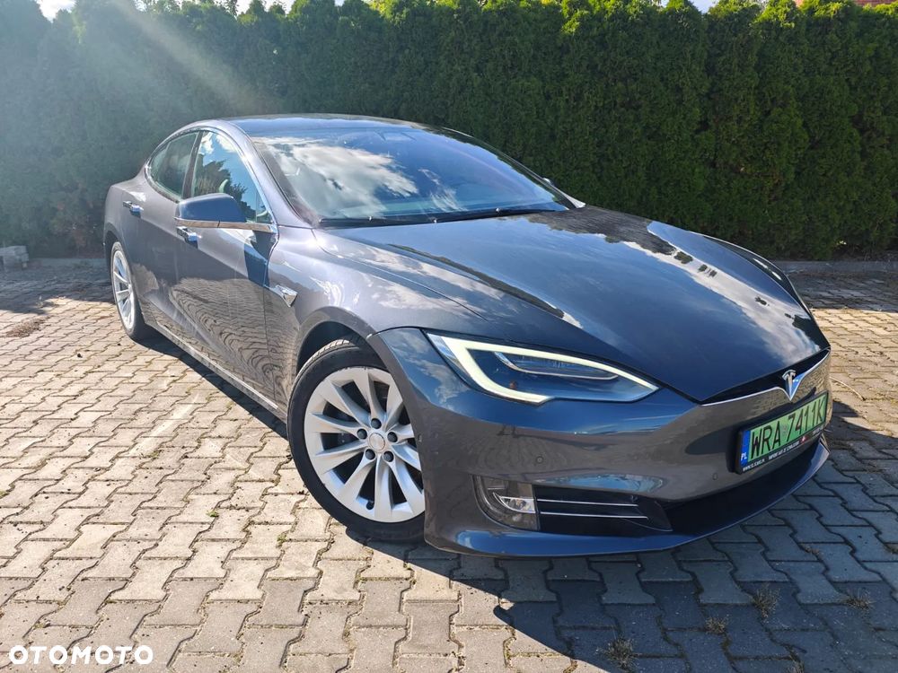 Tesla Model S Long Range Plus - 4