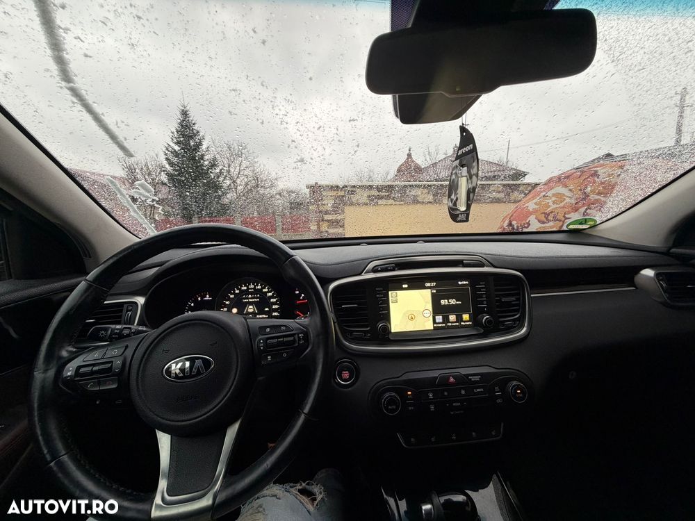 Kia Sorento 2.2 DSL 6AT 4x4 Cosmo - 3
