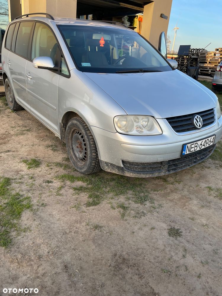 Volkswagen Touran 1.9 TDI Basis - 2