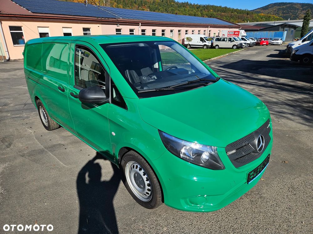 Mercedes-Benz Vito 4x4 automat 190ps long navi klima hak rej.04/ 2020 - 9
