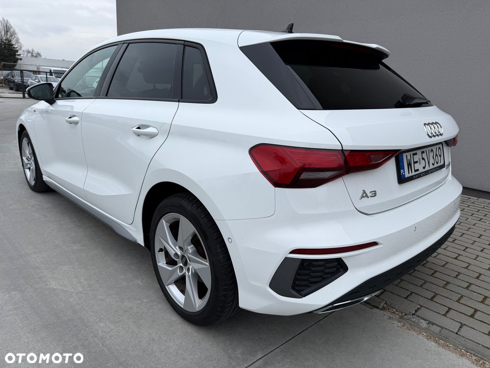 Audi A3 Sportback 35 TFSI mHEV S Line S tronic - 4