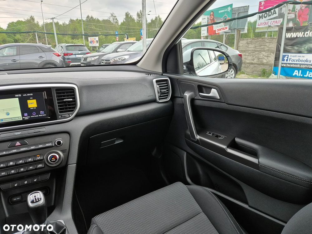 Kia Sportage 1.6 GDI 2WD DREAM-TEAM EDITION - 12