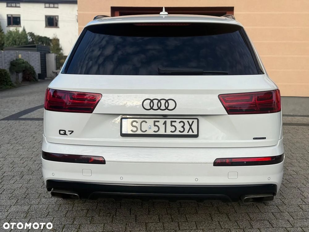 Audi Q7 3.0 TFSI Quattro Tiptronic - 13