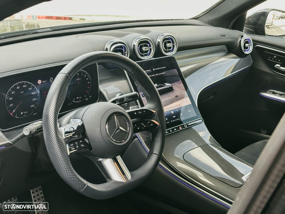 Mercedes-Benz GLC 300 - 11