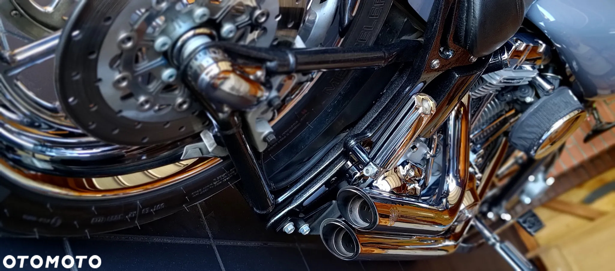Harley-Davidson Softail - 9