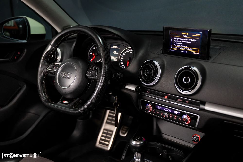 Audi A3 Sportback 1.6 TDI S-line - 5