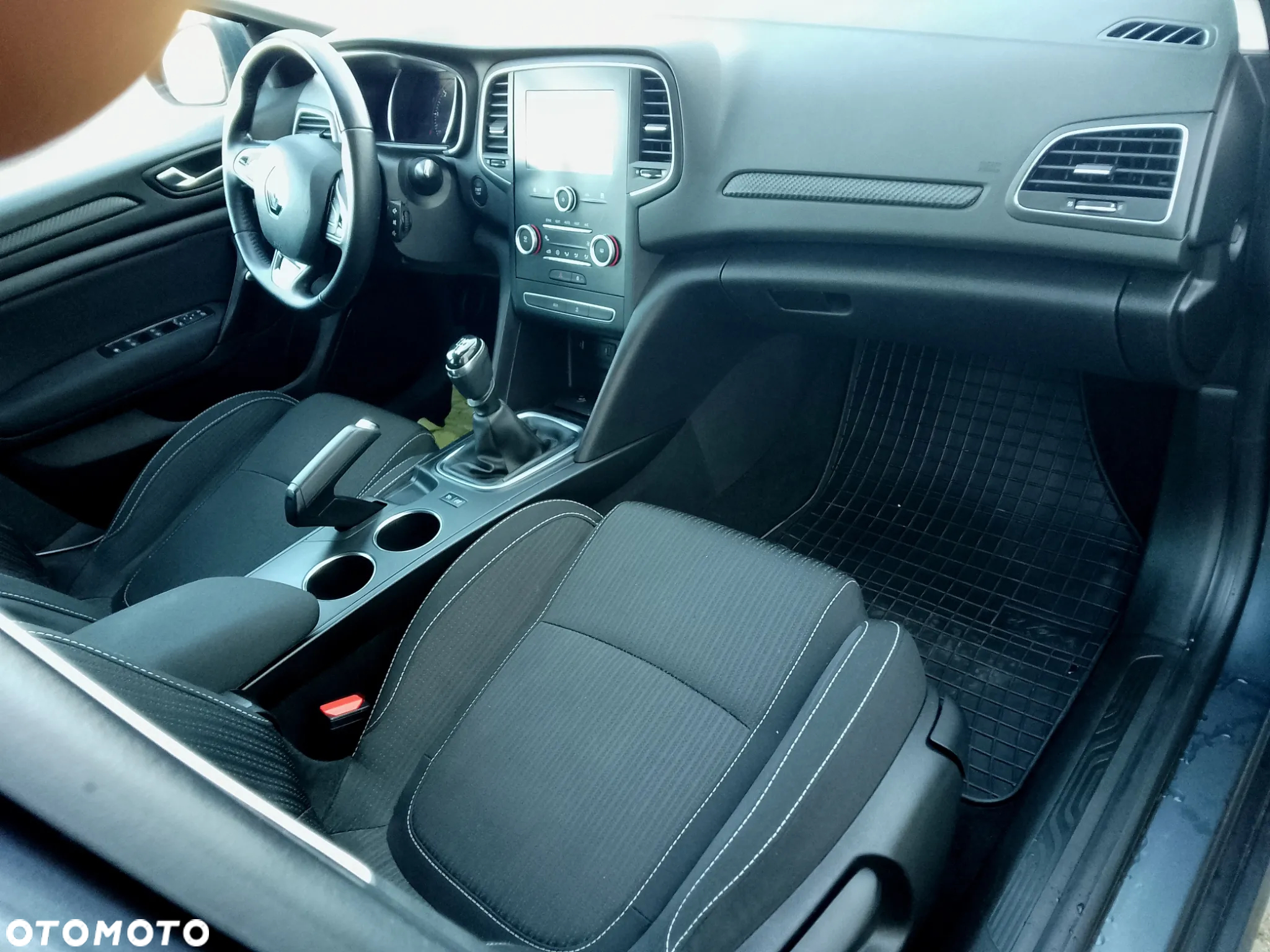 Renault Megane 1.5 dCi Energy Bose EU6 - 14