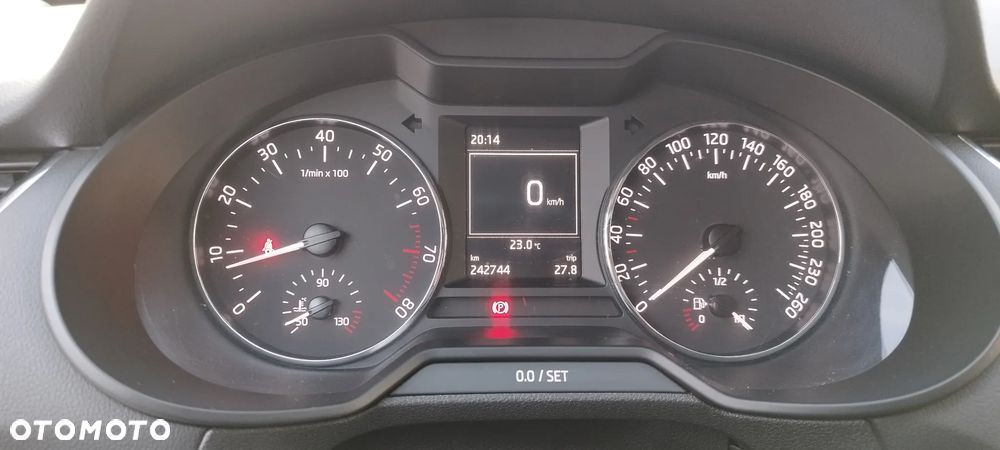 Skoda Octavia 1.4 TSI Ambition - 6